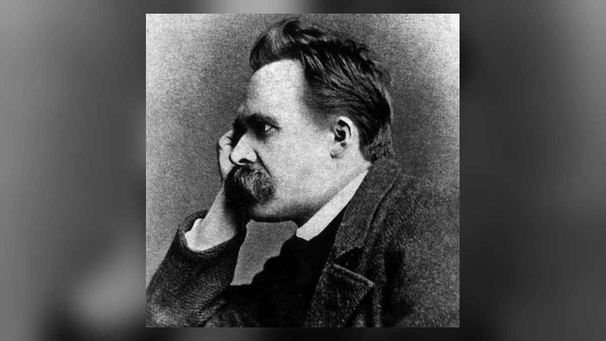 Amor fati - yêu lấy số phận: Nietzsche và những người Khắc kỷ