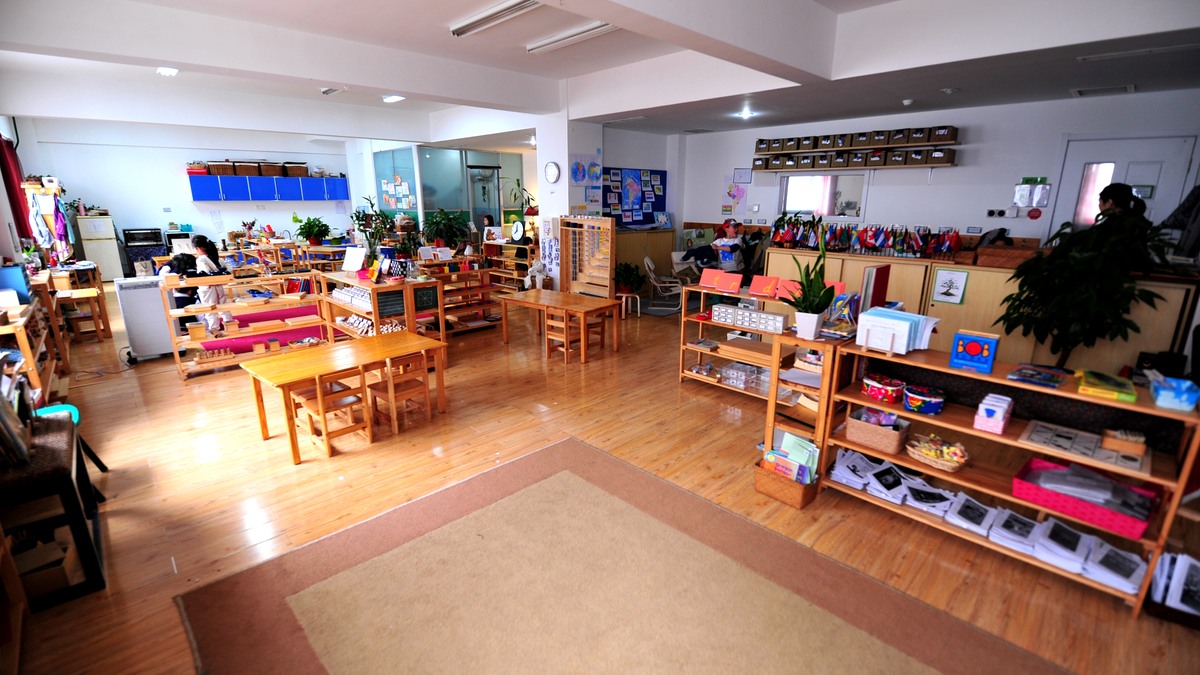 Phương pháp Montessori - tôn trọng nhịp phát triển tự nhiên của trẻ